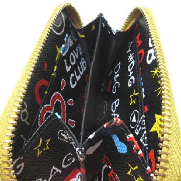 DOLCE & GABANNA NEW Yellow Zip Wallet With Box - Picture 2 of 8